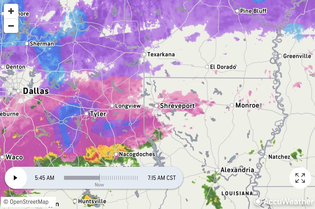 A false-color radar image of northwest Louisiana, taken early Saturday morning. The radar shows an ice storm closing in on Shreveport.